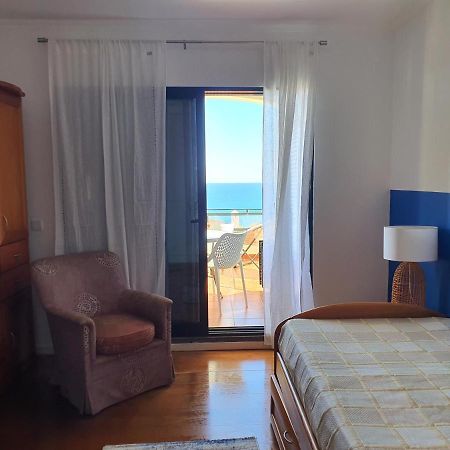 Luzia'S Apartment - 2 Bedroom Apartment Sleeps 4 Фуншал Екстериор снимка
