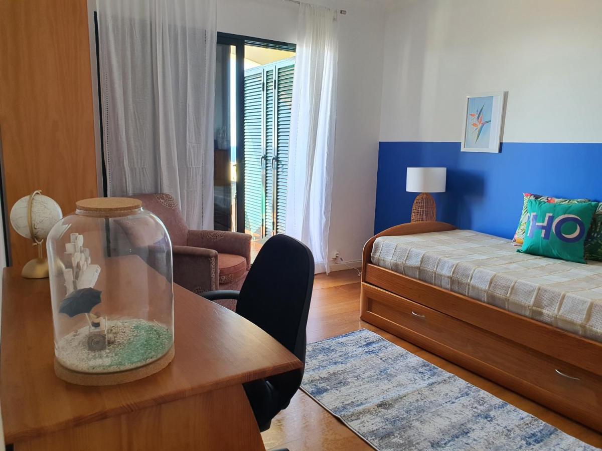 Luzia'S Apartment - 2 Bedroom Apartment Sleeps 4 Фуншал Екстериор снимка